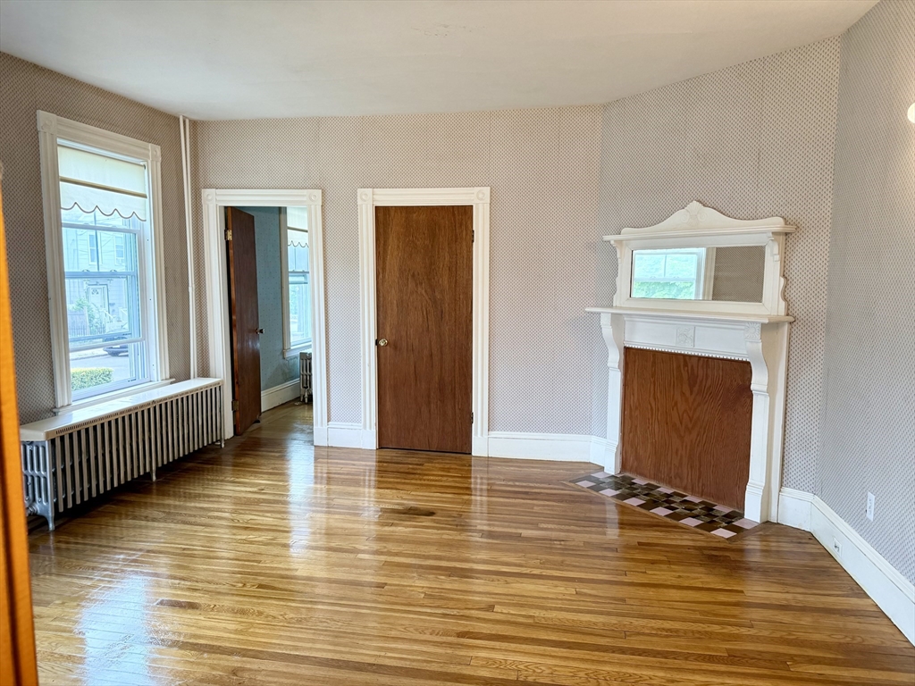 41 Winthrop St