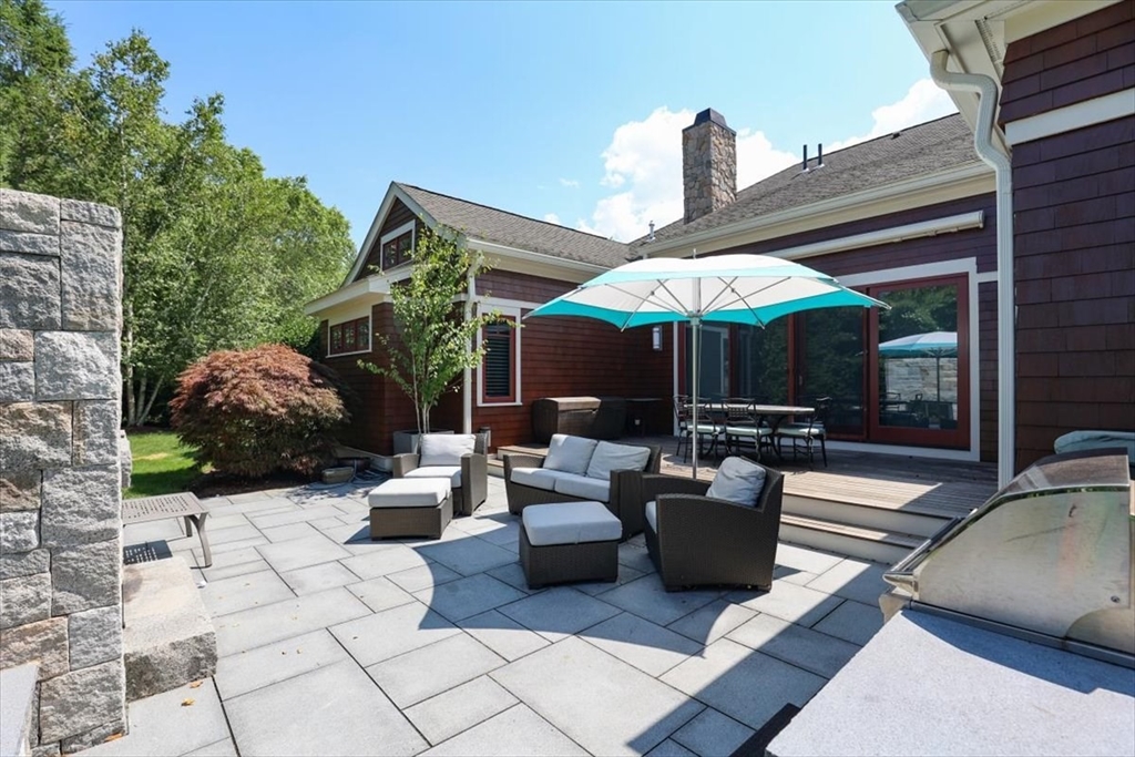 2 Black Rock Dr 21