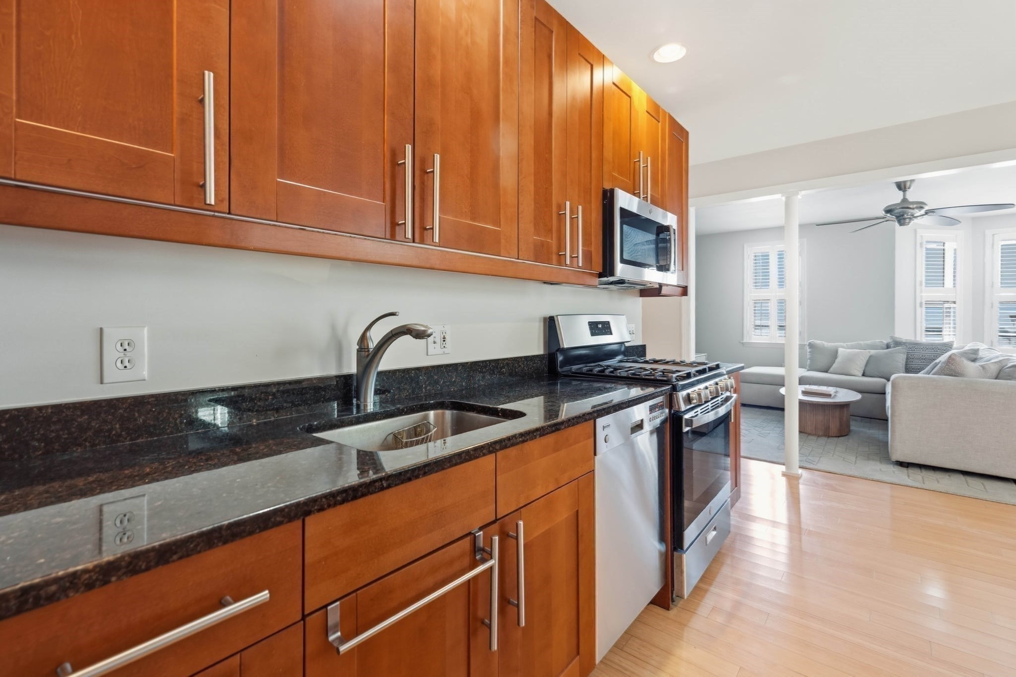 357 Sumner St #2, Boston, MA Photo #14