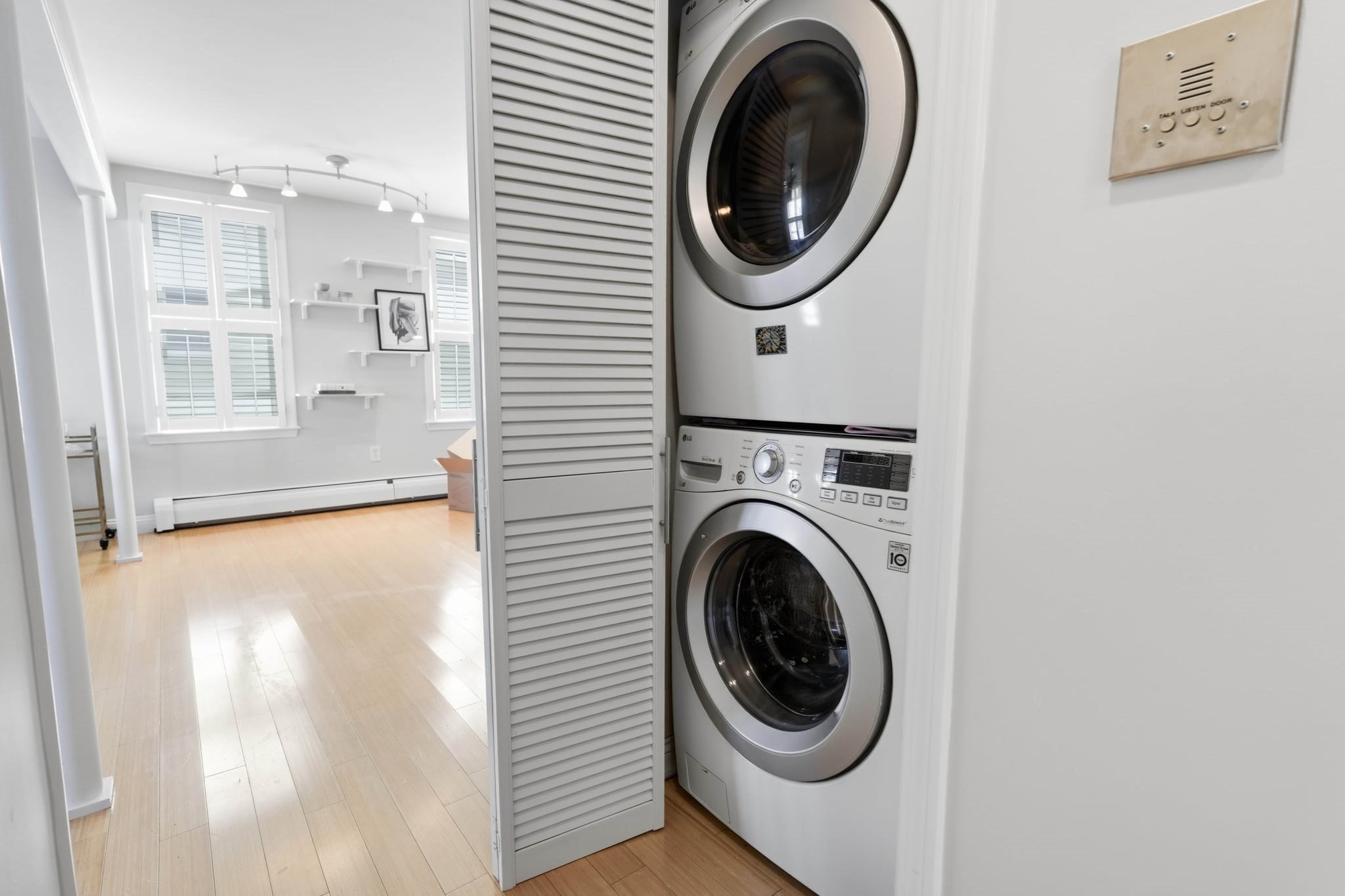 357 Sumner St #2, Boston, MA Photo #16