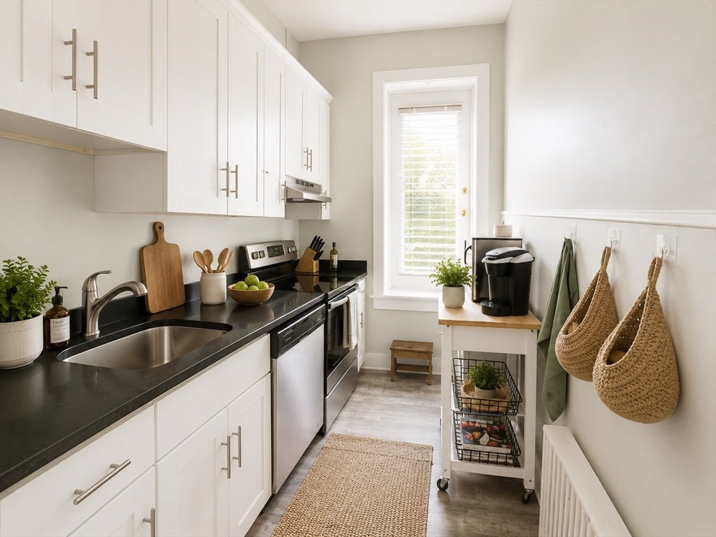1712 Beacon Street #2, Brookline, MA Photo #4