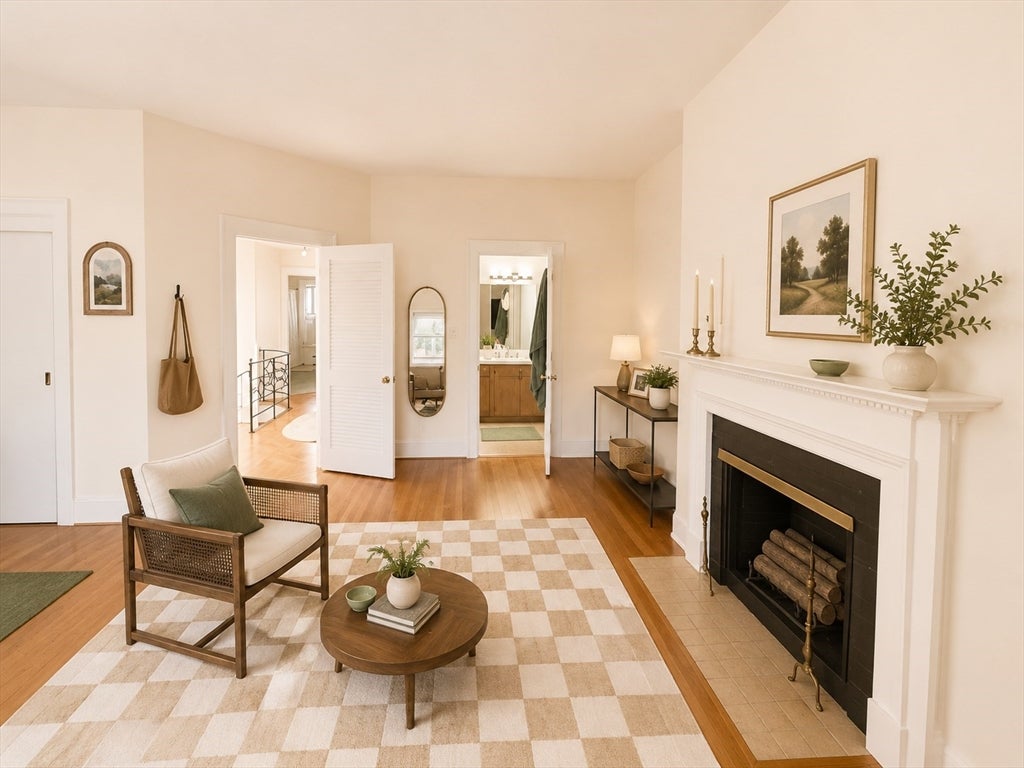 1712 Beacon Street #2, Brookline, MA Photo #12