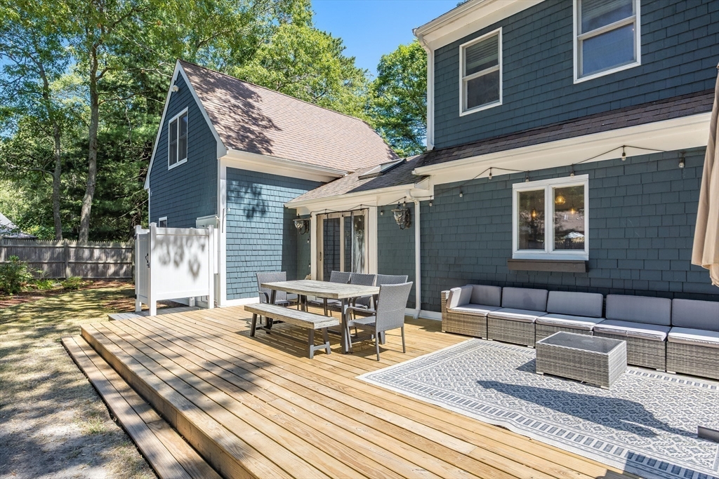 Barnstable, Massachusetts 02655, United States, 3 Bedrooms Bedrooms, ,2 BathroomsBathrooms,Residential,Active,203429