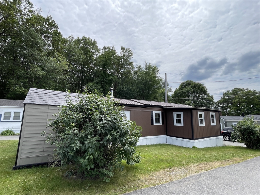 11 Groton School Road 5