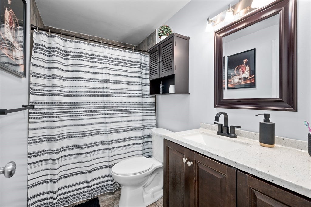 14 Malvern Ave, Tyngsborough, MA, 14 Malvern Ave, Tyngsborough, MA Photo #20