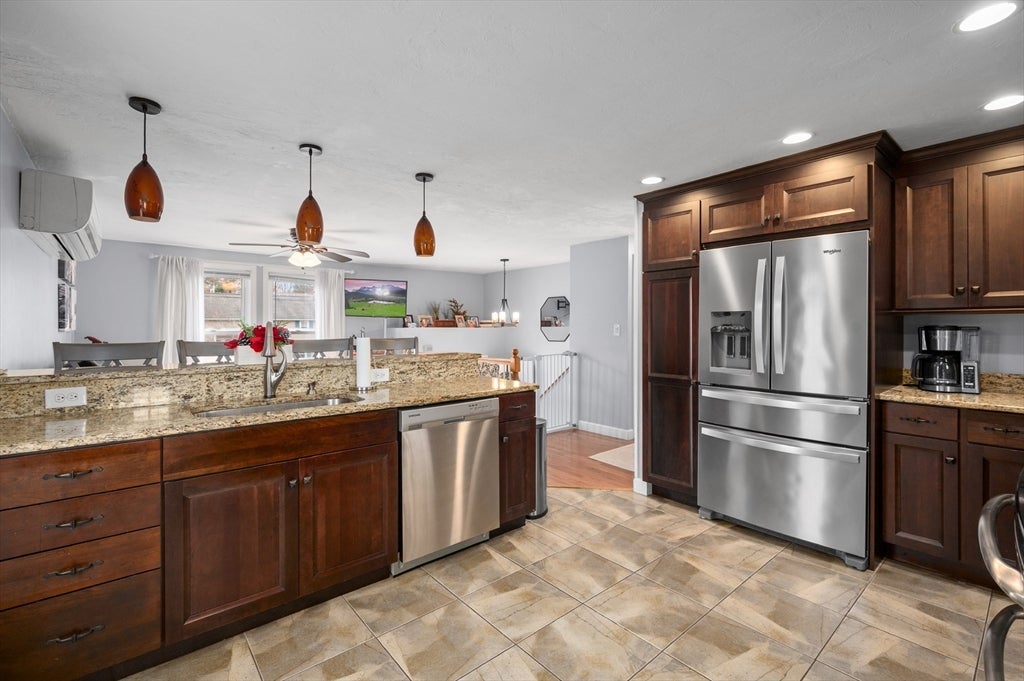 14 Malvern Ave, Tyngsborough, MA, 14 Malvern Ave, Tyngsborough, MA Photo #8