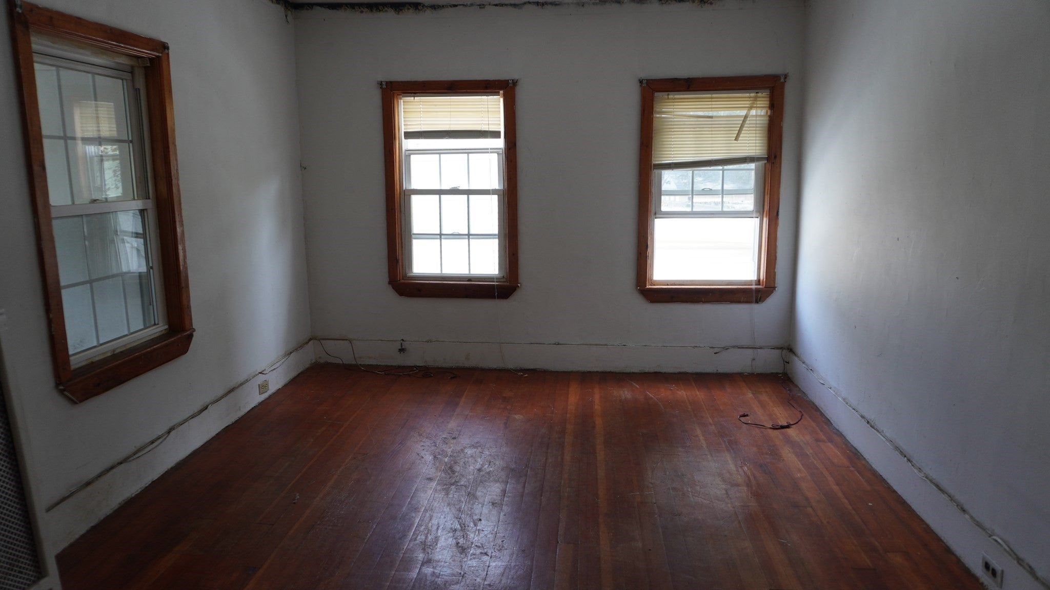 12-14 Billings St, Lowell, MA Photo #4