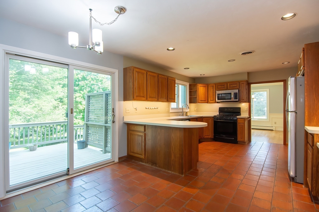 16 Walnut Hill Road
