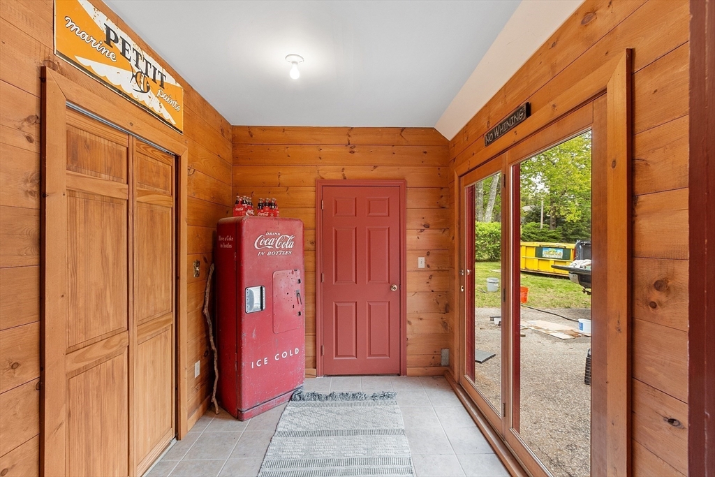 89 Peach St