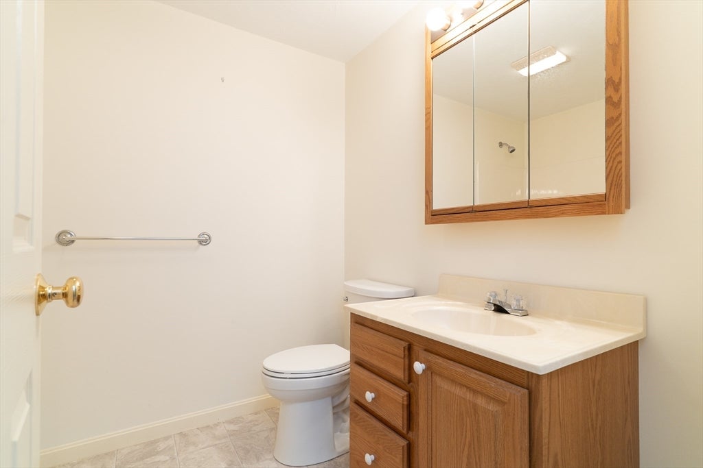 611 Henshaw St, Leicester, MA, 611 Henshaw St, Leicester, MA Photo #18