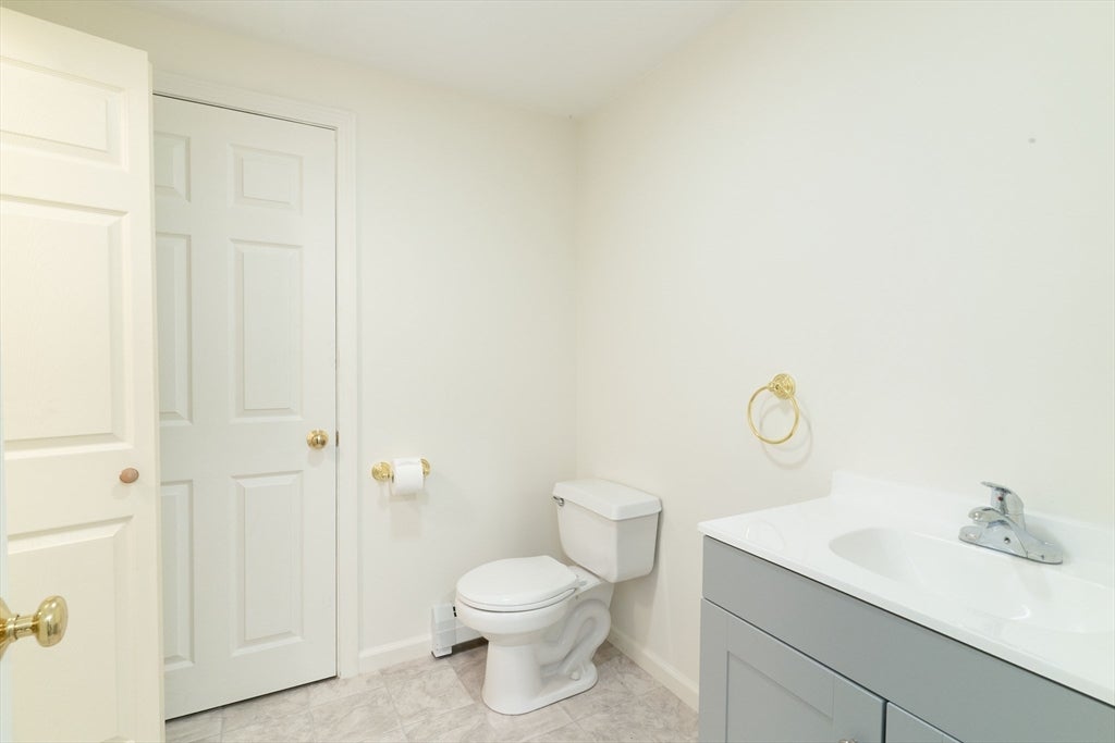 611 Henshaw St, Leicester, MA, 611 Henshaw St, Leicester, MA Photo #31