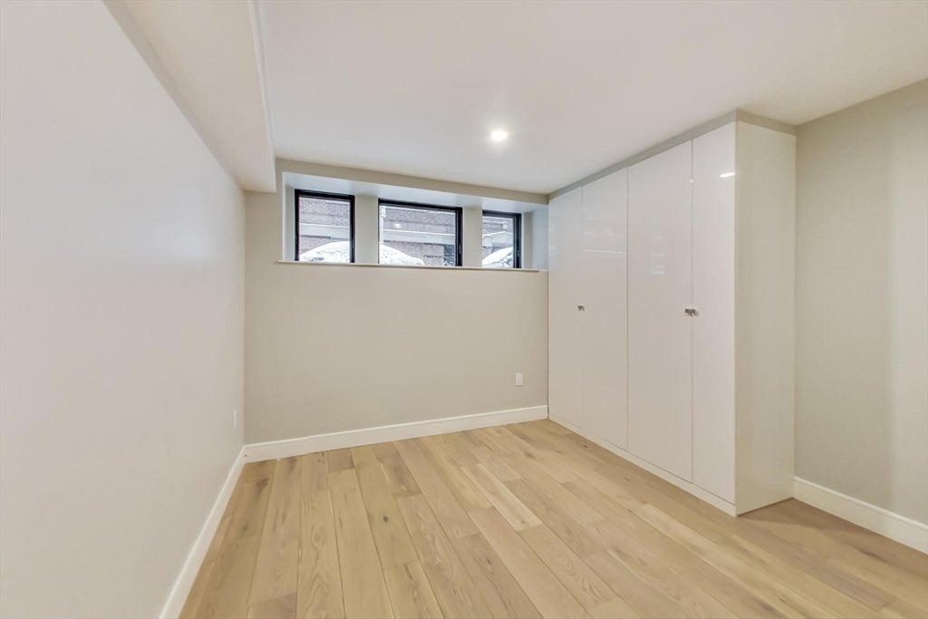 14 N Bennet St 2