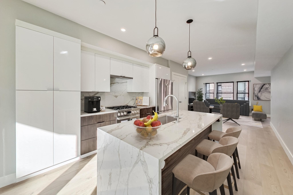14 N Bennet St 2
