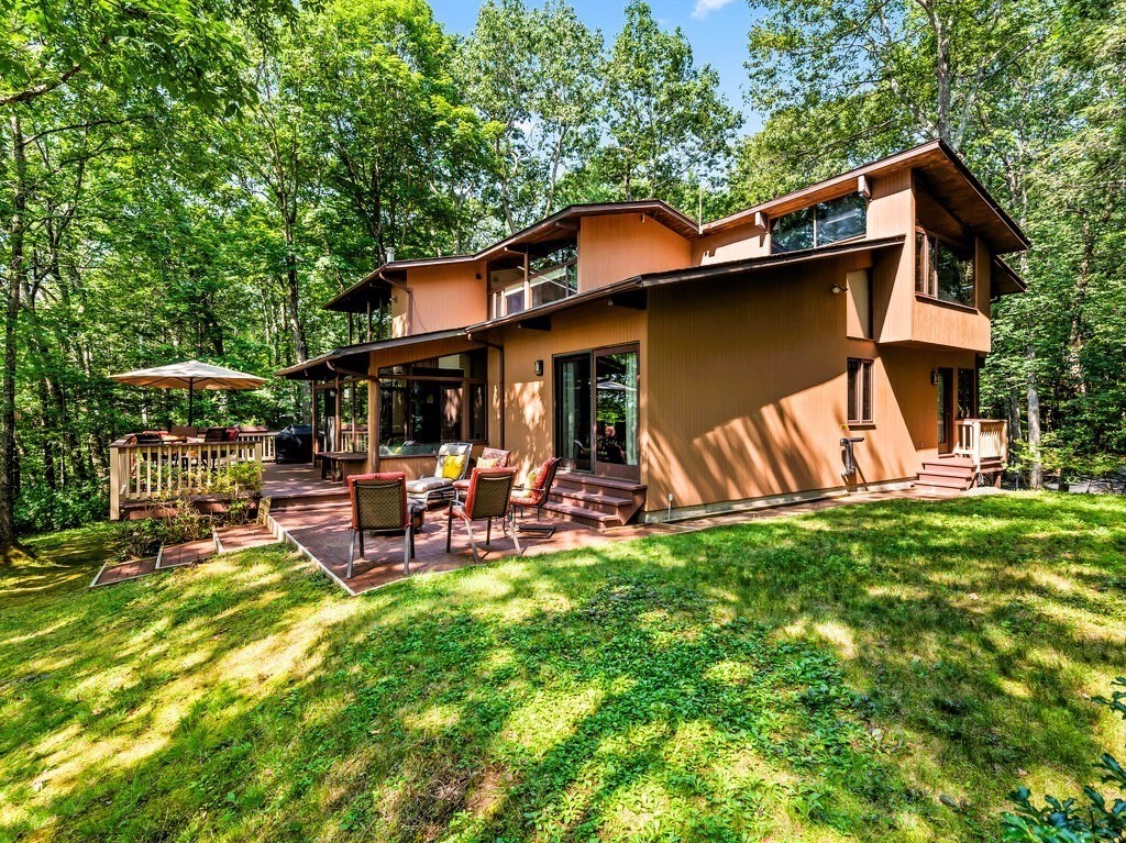 5 Goodrich Rd