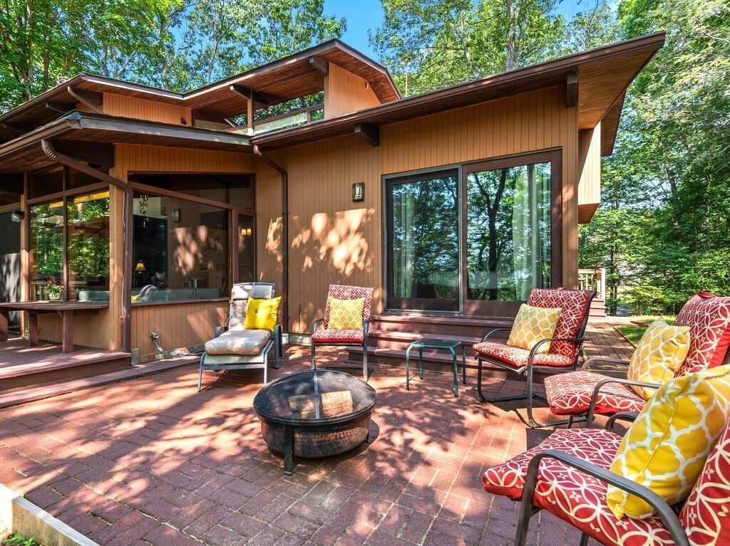 5 Goodrich Rd