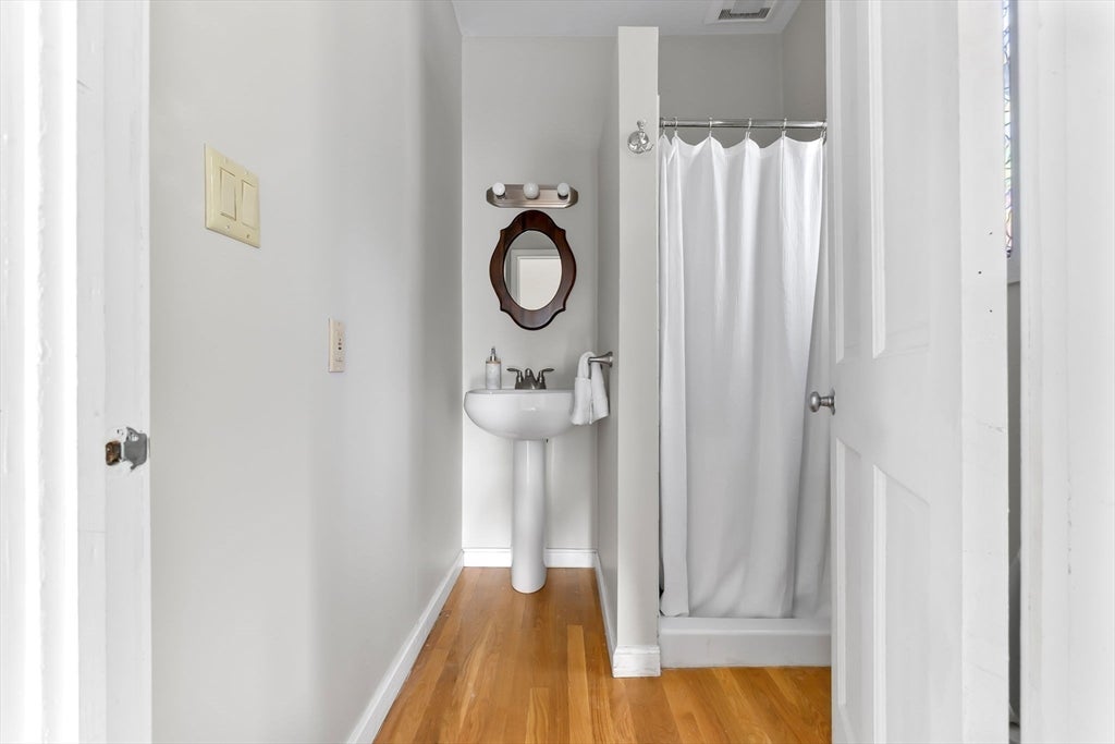 868 Main St, Reading, MA Photo #14