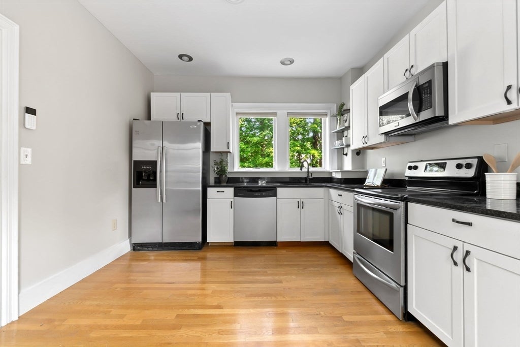 868 Main St, Reading, MA Photo #10