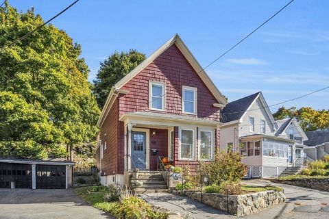 16 Jessie Street Swampscott MA 01907