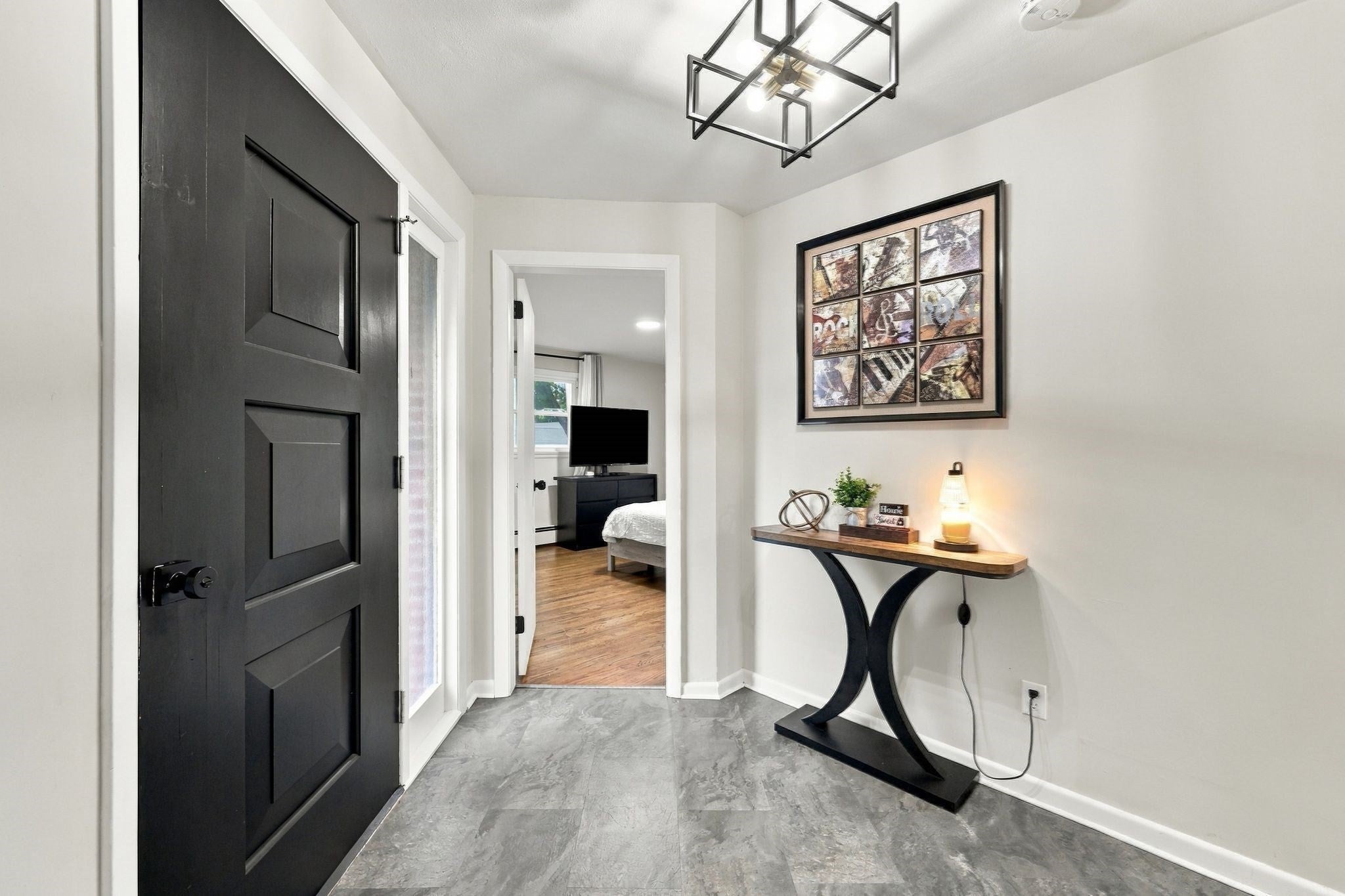 17 Oakridge St, Ludlow, MA Photo #14