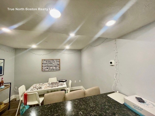 18 Atlantic St 1