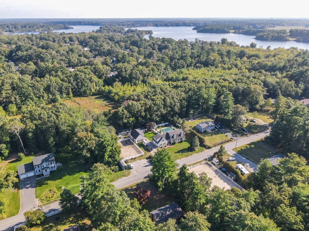 Hanson, Massachusetts 02341, United States, 3 Bedrooms Bedrooms, ,1 BathroomBathrooms,Residential,Active,219458