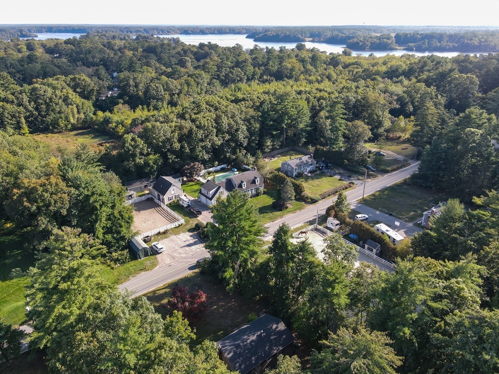 Hanson, Massachusetts 02341, United States, 3 Bedrooms Bedrooms, ,1 BathroomBathrooms,Residential,Active,219458