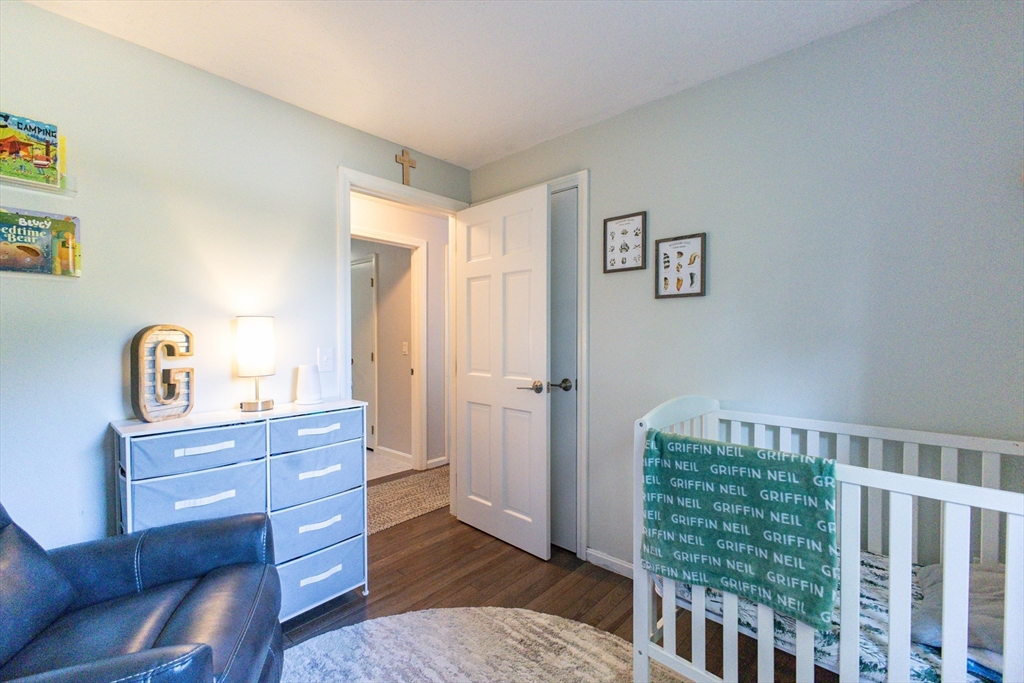 Hanson, Massachusetts 02341, United States, 3 Bedrooms Bedrooms, ,1 BathroomBathrooms,Residential,Active,219458