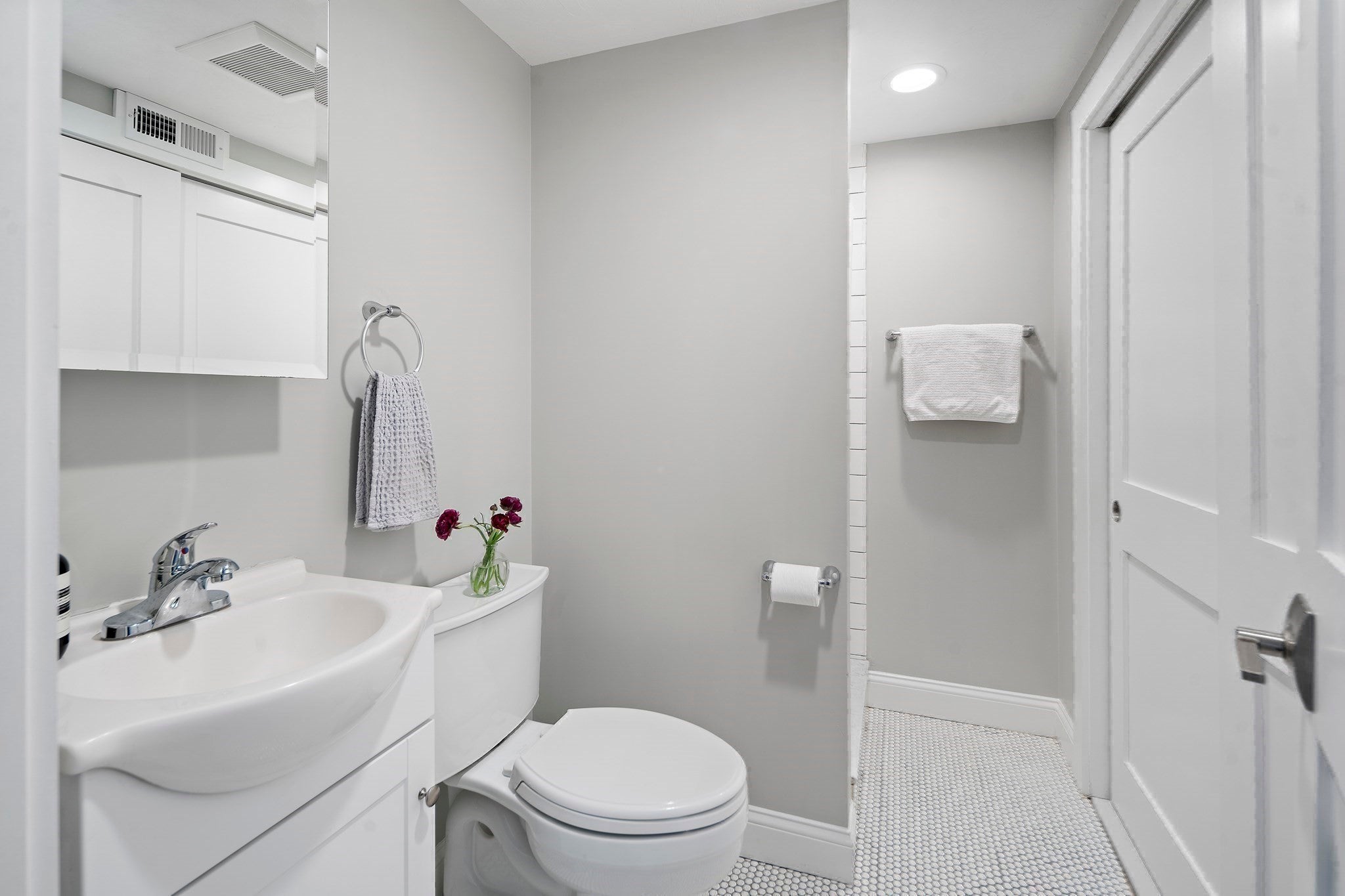 30 Oakland Street #30, Newton, MA, 30 Oakland Street #30, Newton, MA Photo #19