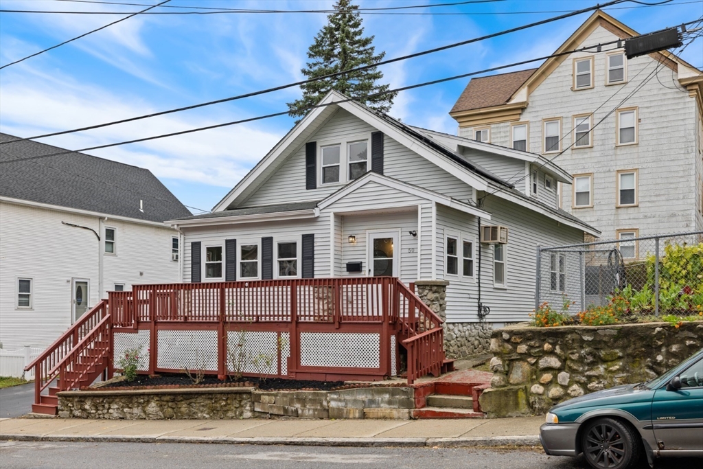 50 Shawmut St