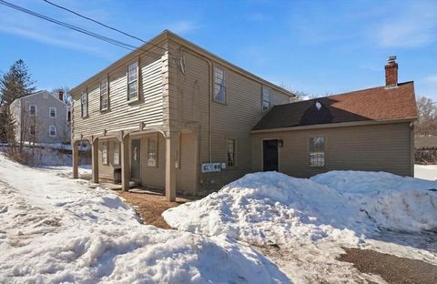 Photo of 650 Central Turnpike, Sutton, MA 01590 (MLS # 73488466)