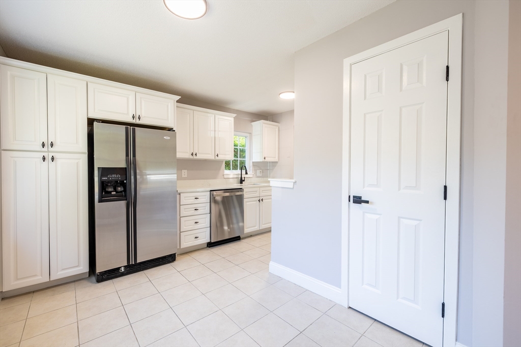 701 Brookside Dr 701