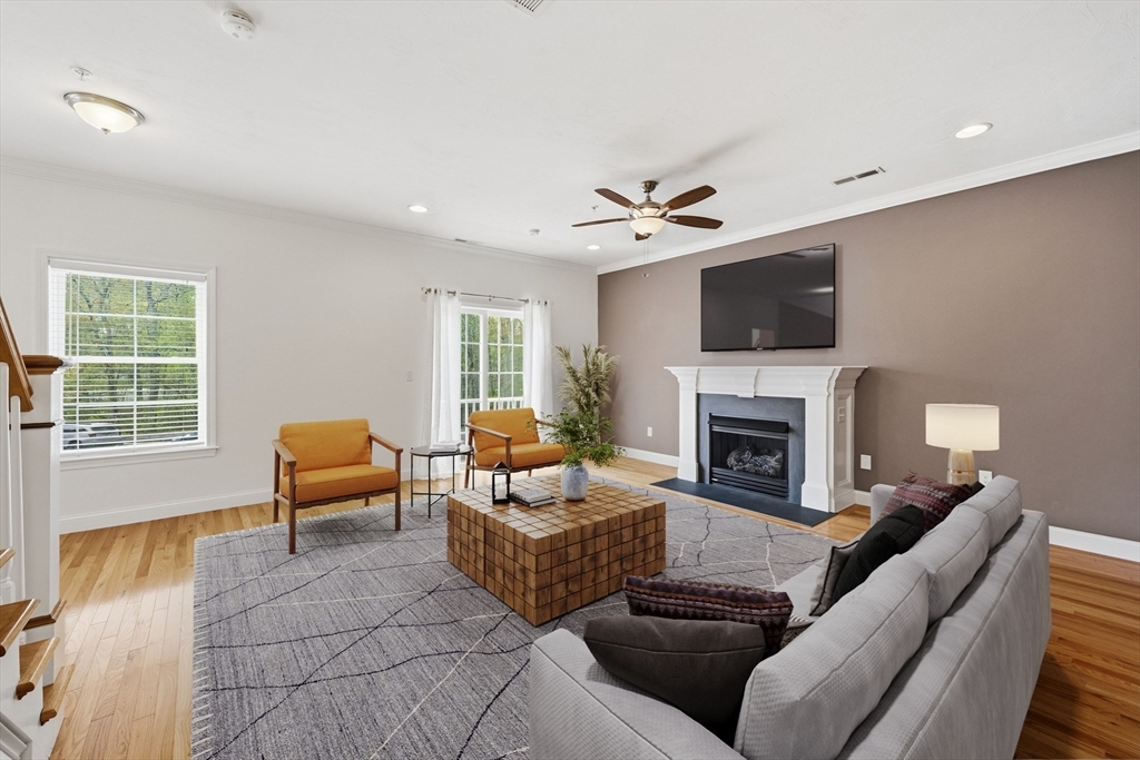 90 Compass Pt #90, North Andover, MA Photo #7