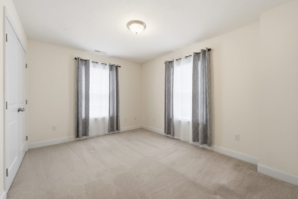 90 Compass Pt #90, North Andover, MA Photo #22