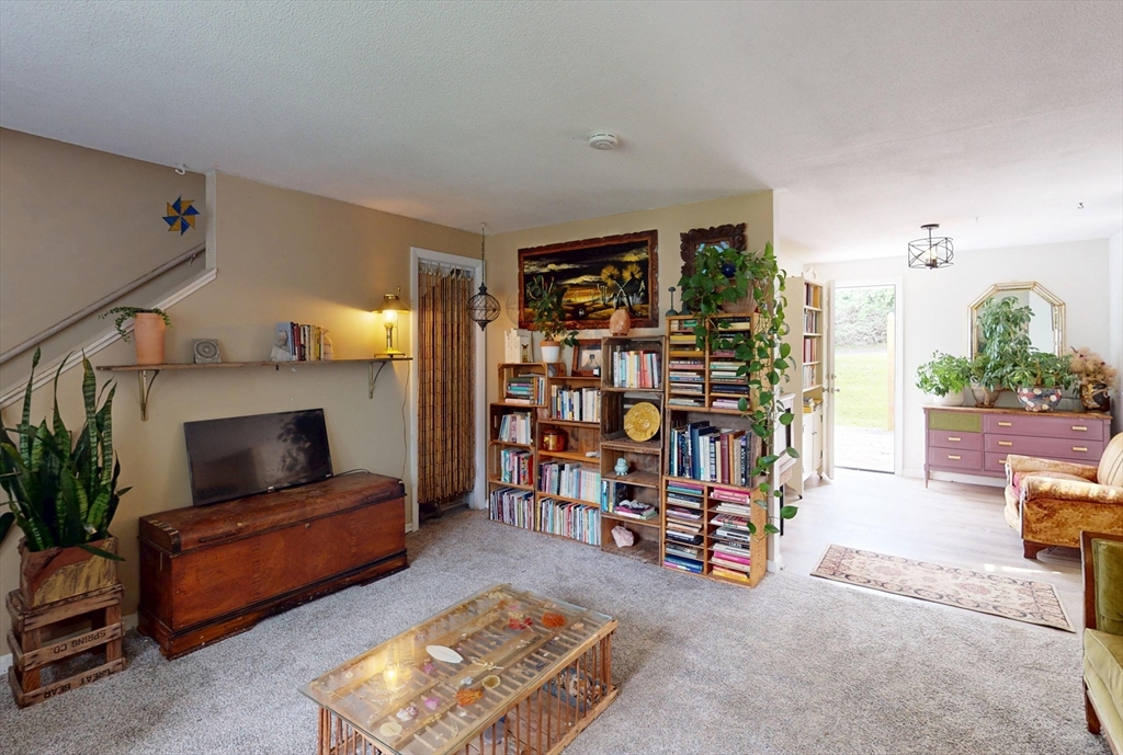 252 West Street 18