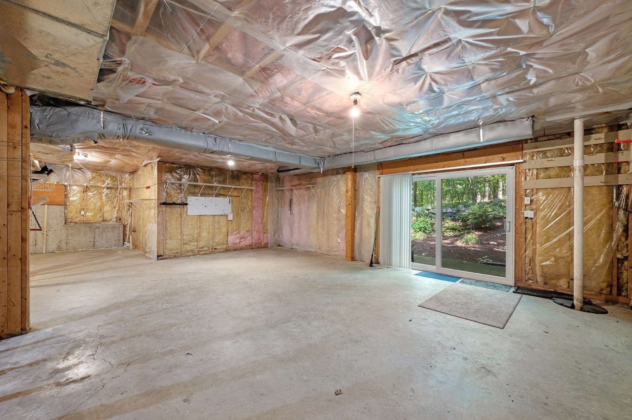 9 Bishops Forest Dr #9, Waltham, MA Photo #12