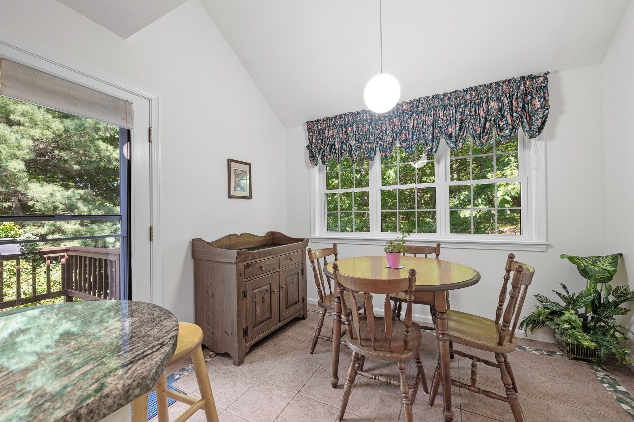 9 Bishops Forest Dr #9, Waltham, MA Photo #6