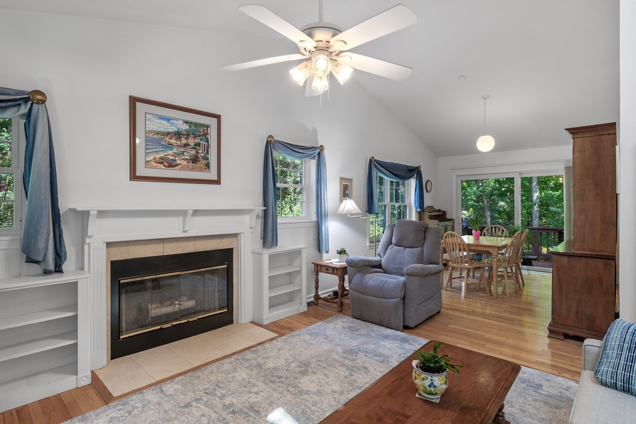 9 Bishops Forest Dr #9, Waltham, MA Photo #3