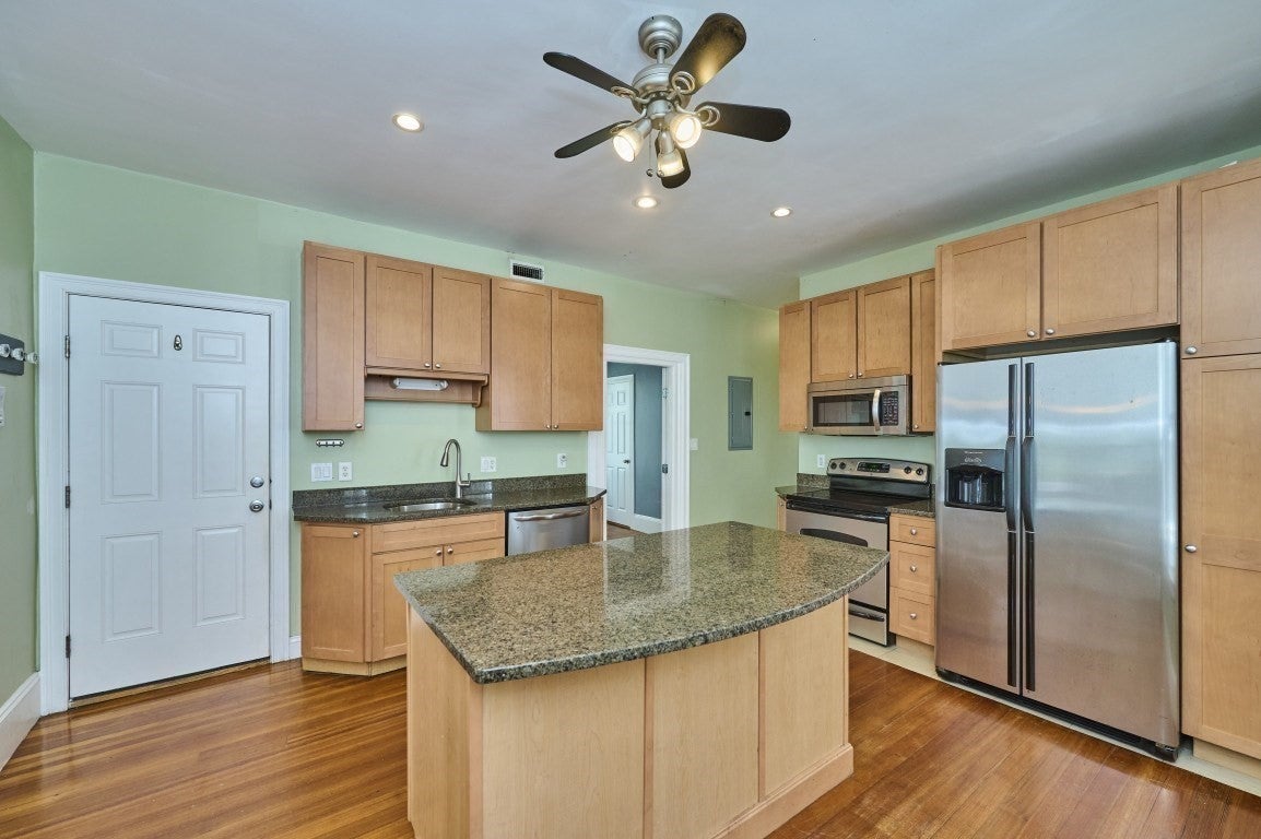 1098 Bennington St #2, Boston, MA, 1098 Bennington St #2, Boston, MA Photo #8