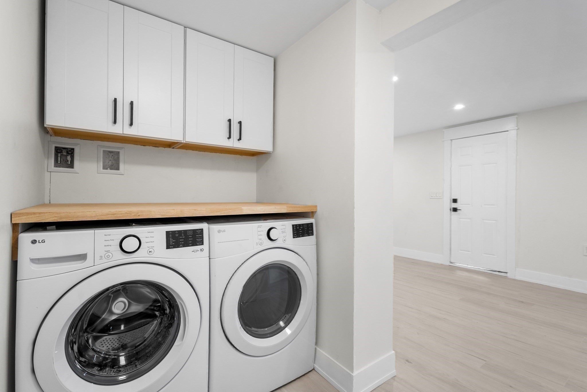 256 Weetamoe St, Fall River, MA, 256 Weetamoe St, Fall River, MA Photo #28