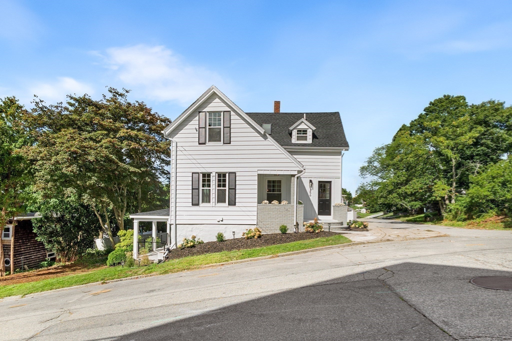 256 Weetamoe St, Fall River, MA, 256 Weetamoe St, Fall River, MA Photo #37