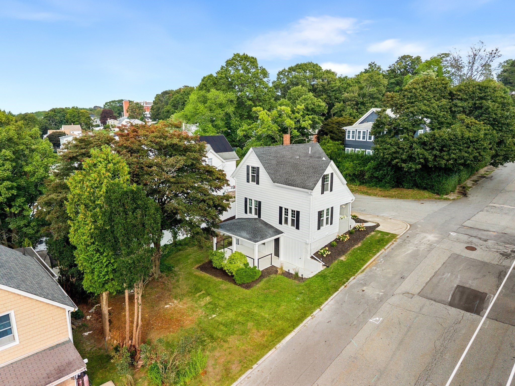 256 Weetamoe St, Fall River, MA, 256 Weetamoe St, Fall River, MA Photo #42