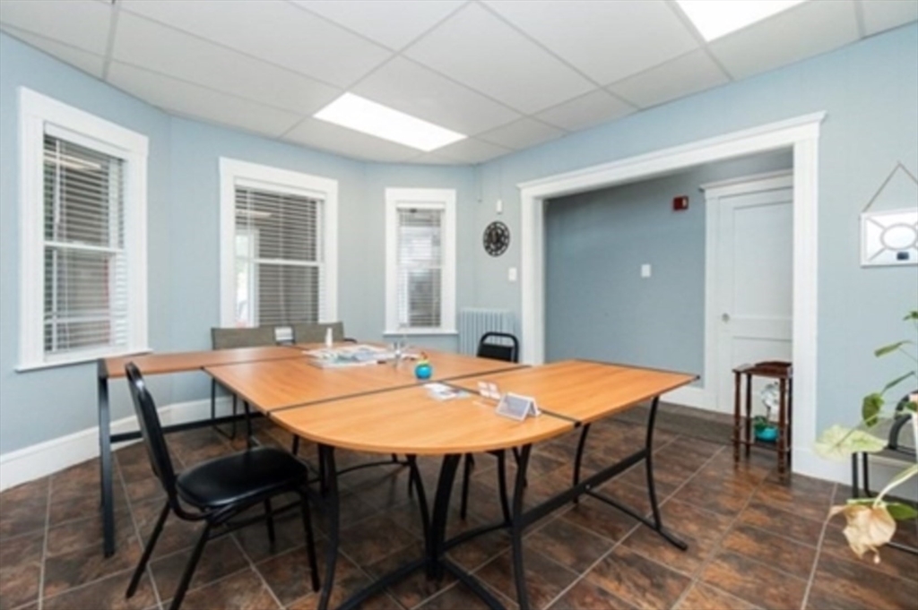 382 Revere Beach Pkwy