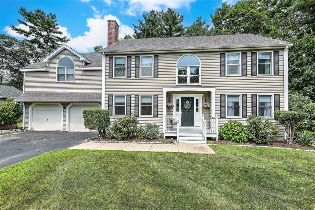 1 Greenwood Dr