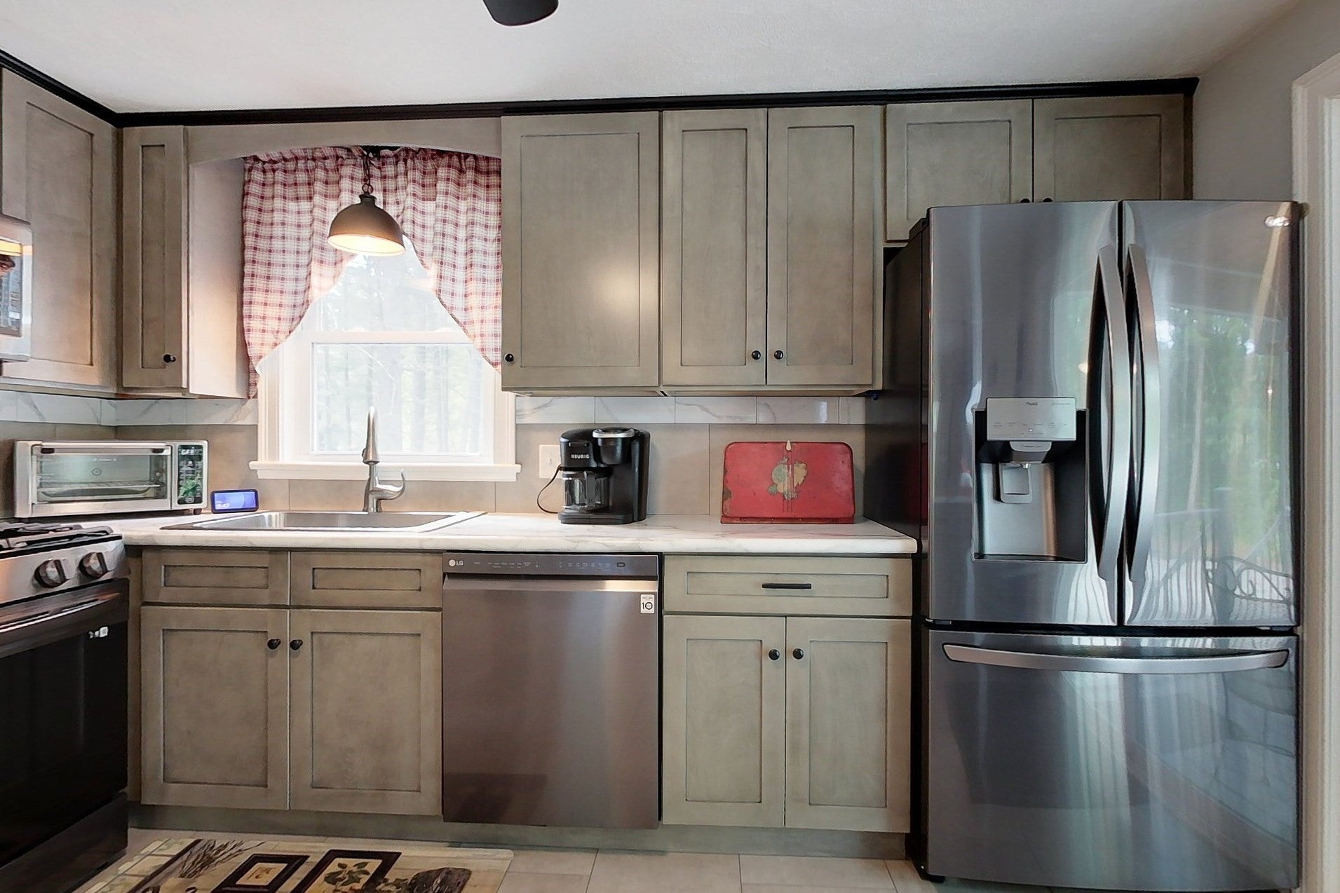 135 Lowell Rd, Pepperell, MA Photo #3