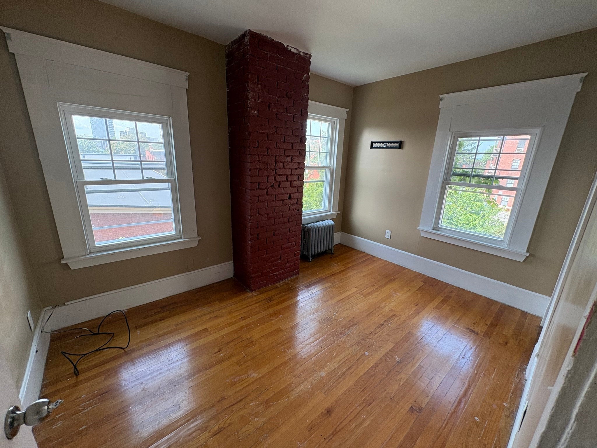 94-96 Byers St, Springfield, MA Photo #7