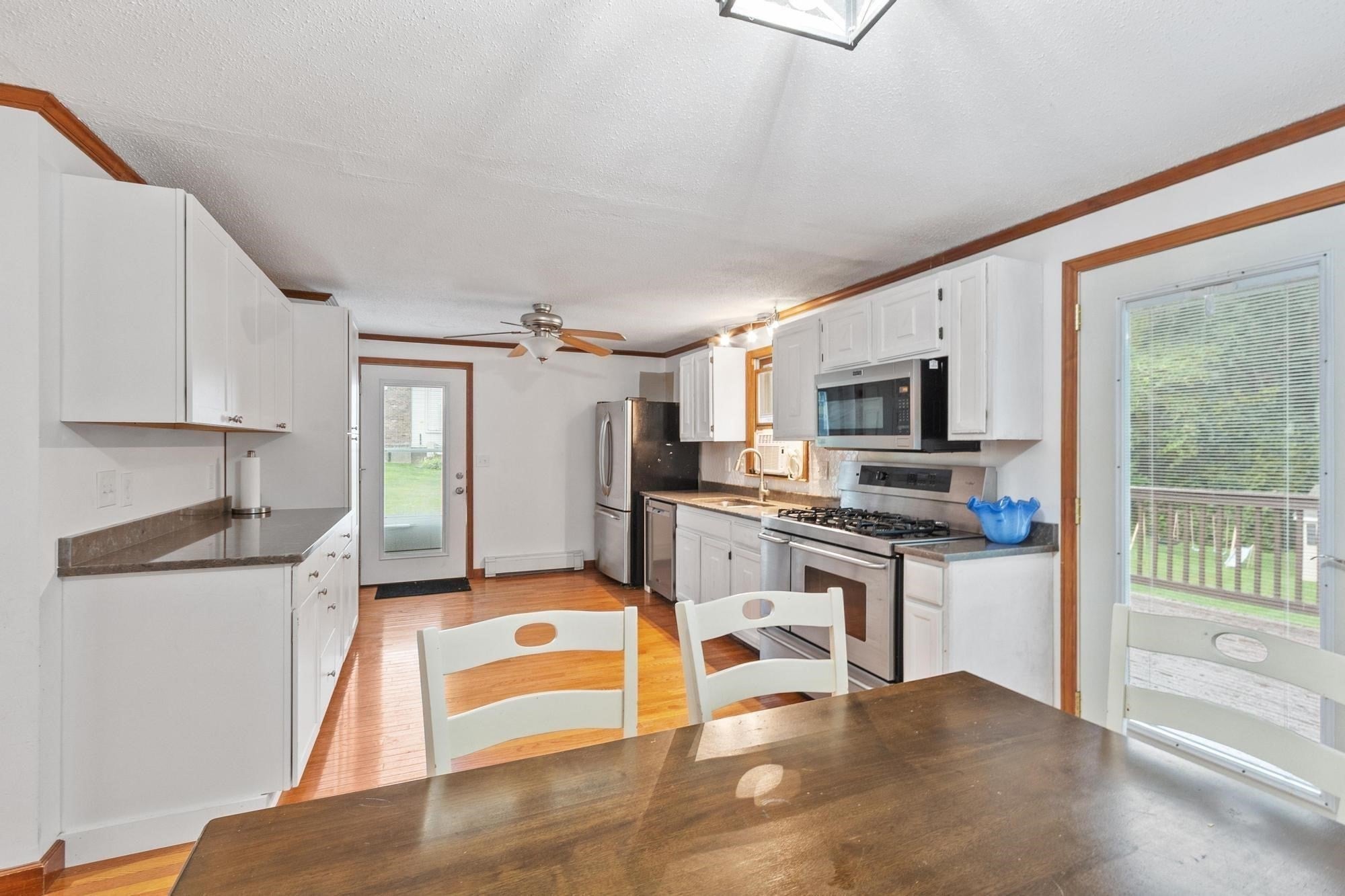 171 Birchcroft Rd, Leominster, MA, 171 Birchcroft Rd, Leominster, MA Photo #5