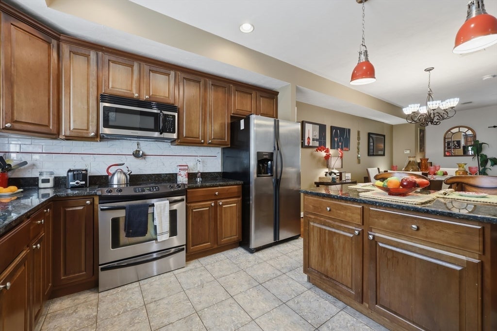 140 Commonwealth Ave #23, North Attleboro, MA, 140 Commonwealth Ave #23, North Attleboro, MA Photo #6