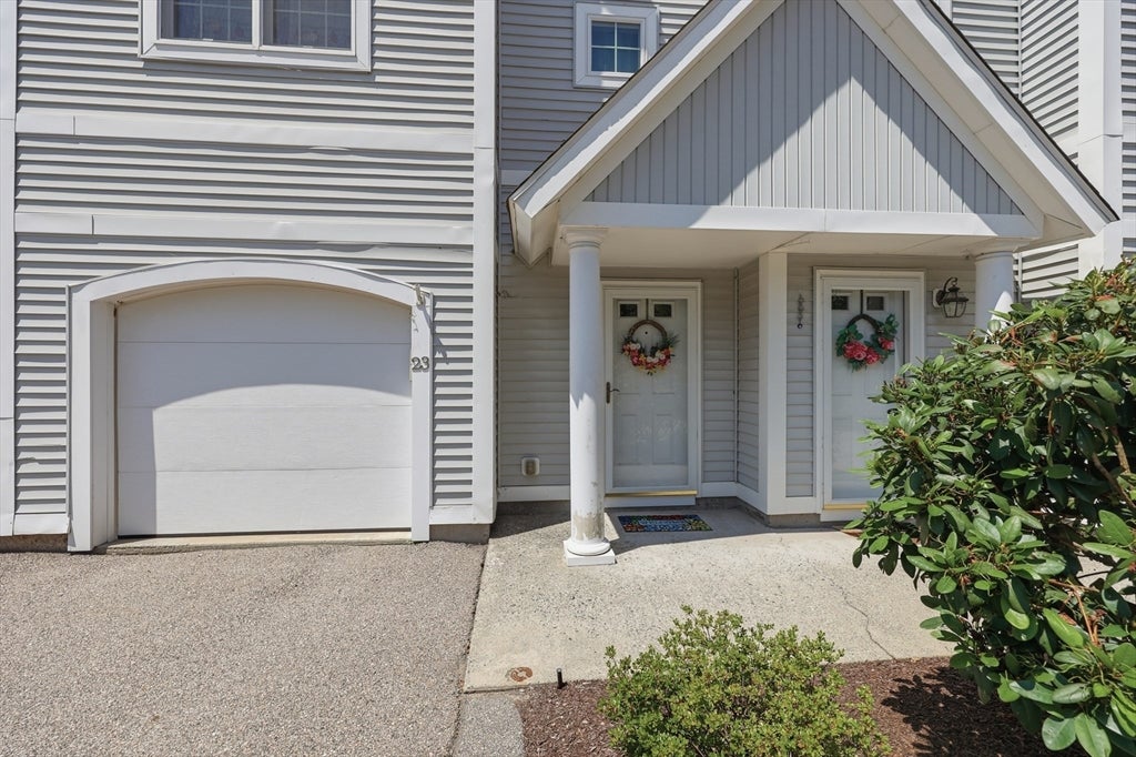 140 Commonwealth Ave 23