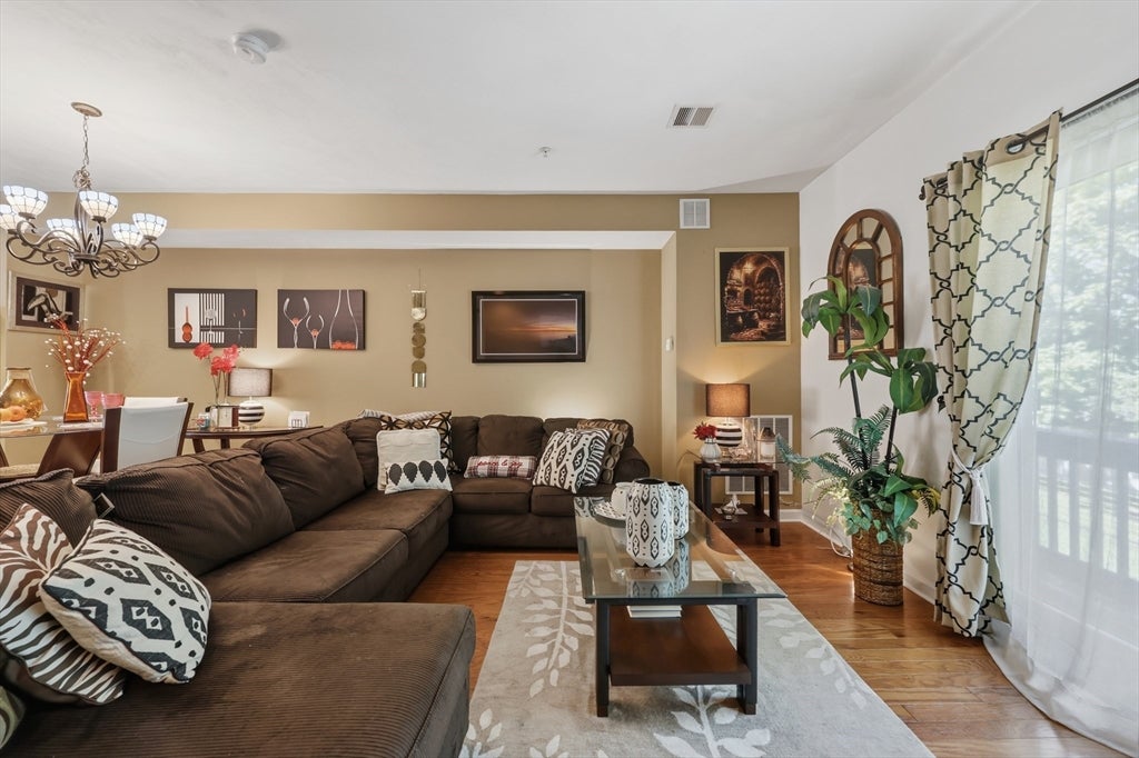 140 Commonwealth Ave 23