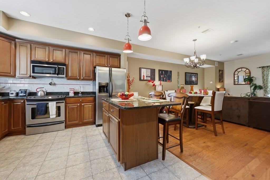 140 Commonwealth Ave #23, North Attleboro, MA, 140 Commonwealth Ave #23, North Attleboro, MA Photo #11